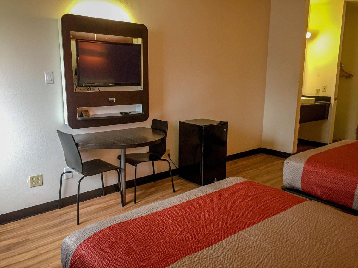 Motel 6-Woodway, Tx エクステリア 写真